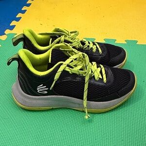 Under Armour Black Steph Curry and Neon Green Kids Sneakers